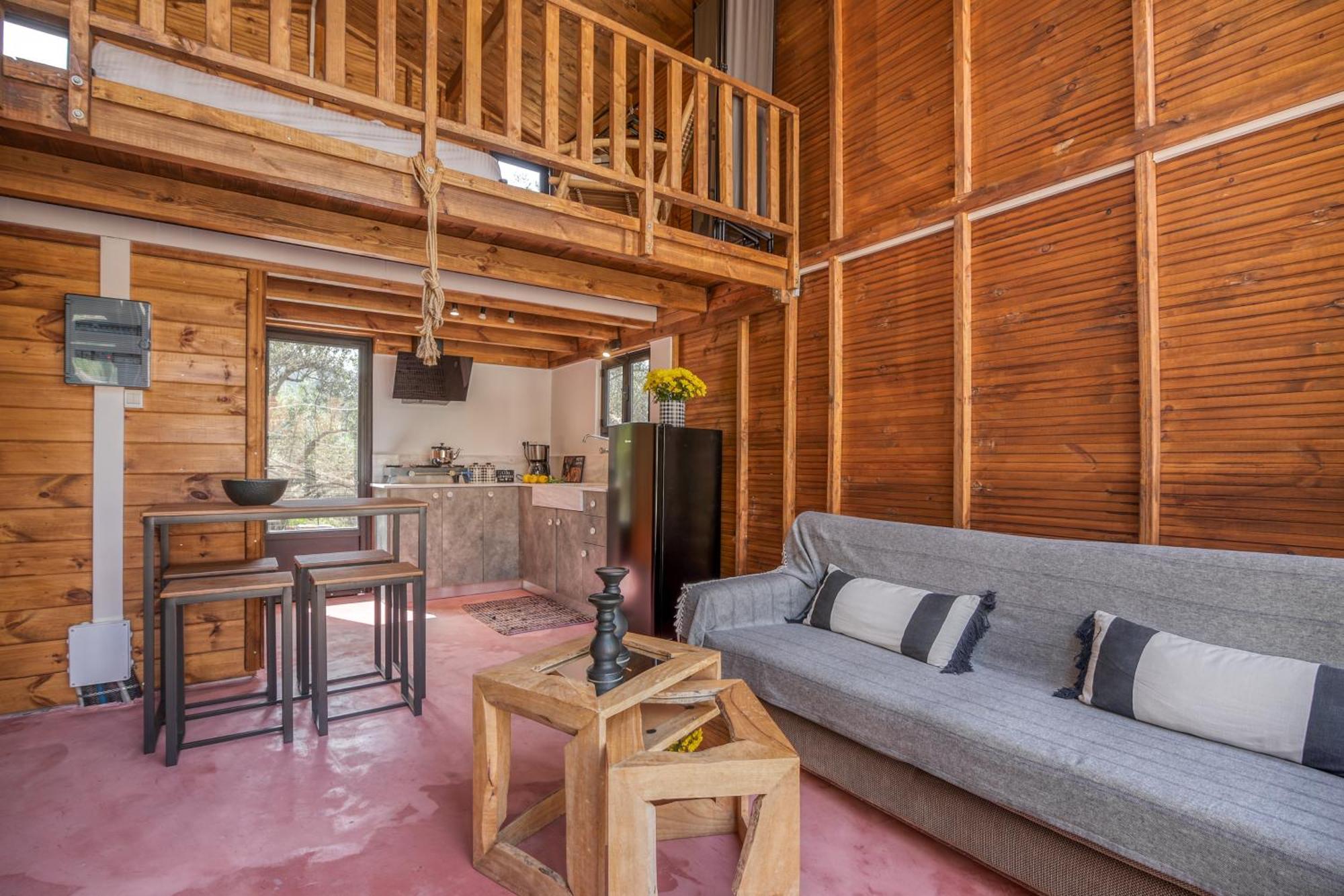 Wooden House Apartments Kalathenai Esterno foto